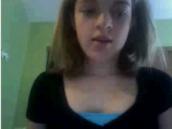 Shy girl flashing fast on Chatroulette
